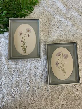 Pair of Vintage Silver Tone Framed Floral Decor 5x7